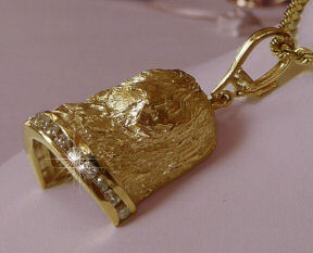 14K Gold Extra Large Newfoundland Head Jewelry with Black Diamond Eye and .75 of Full Cut Gemstones - Back View