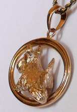 14K Gold Scottish Terrier in Grooved Oval -Rear View
